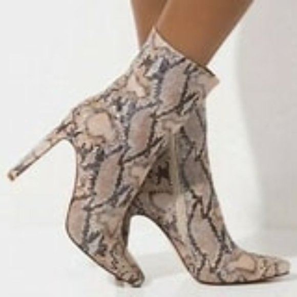 Azalea Wang Shoes - Azalea Wang Skywalker beige Snake print 8.5